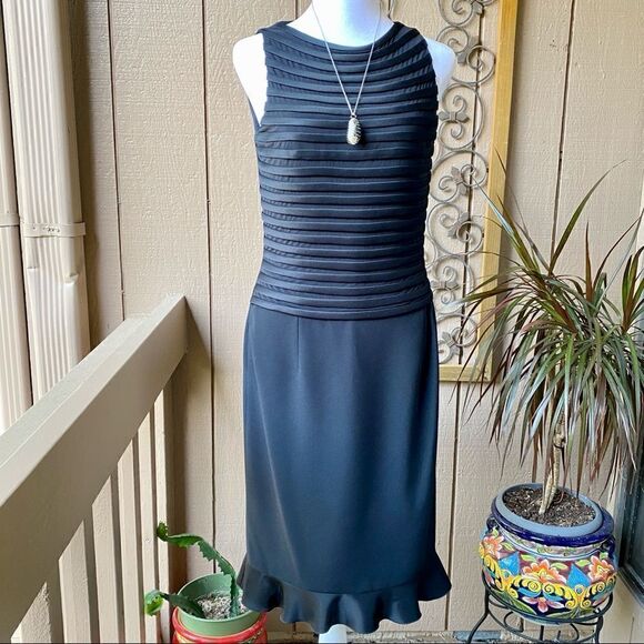 DAYMOR COUTURE JET BLACK TWO PIECE / SHORT SLEEVE LBD & TAILORED JACKET 4 - Picture 13 of 16